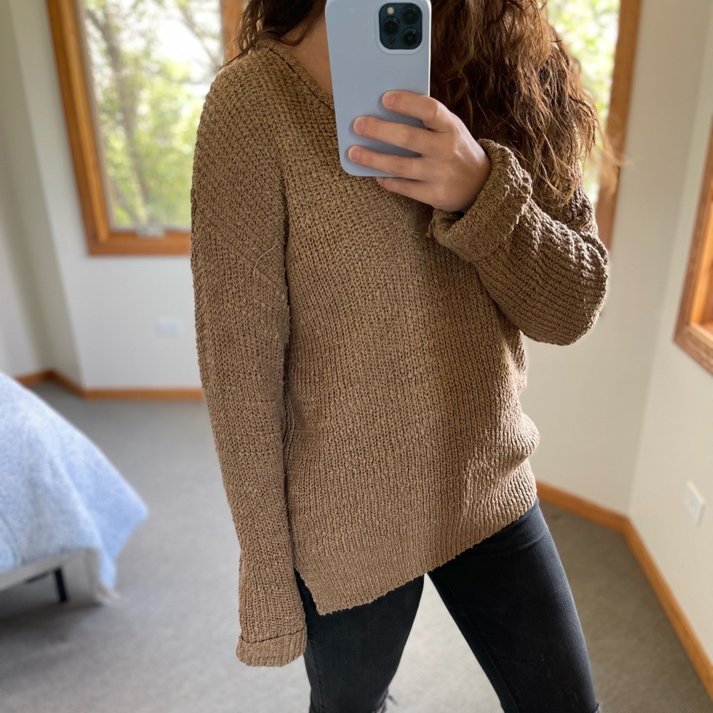 Knit sweater